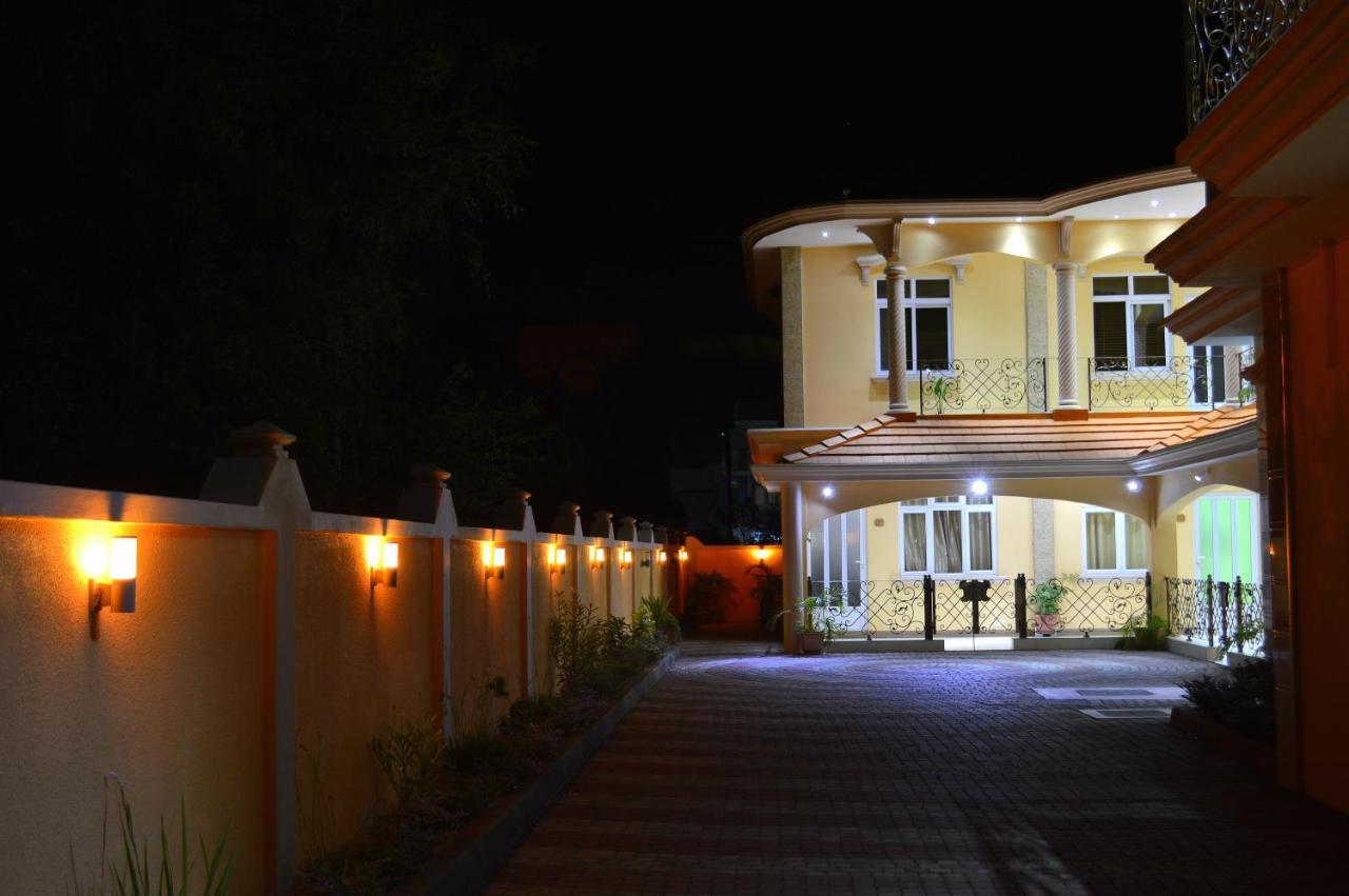 Niv Villa Flic en Flac Ngoại thất bức ảnh