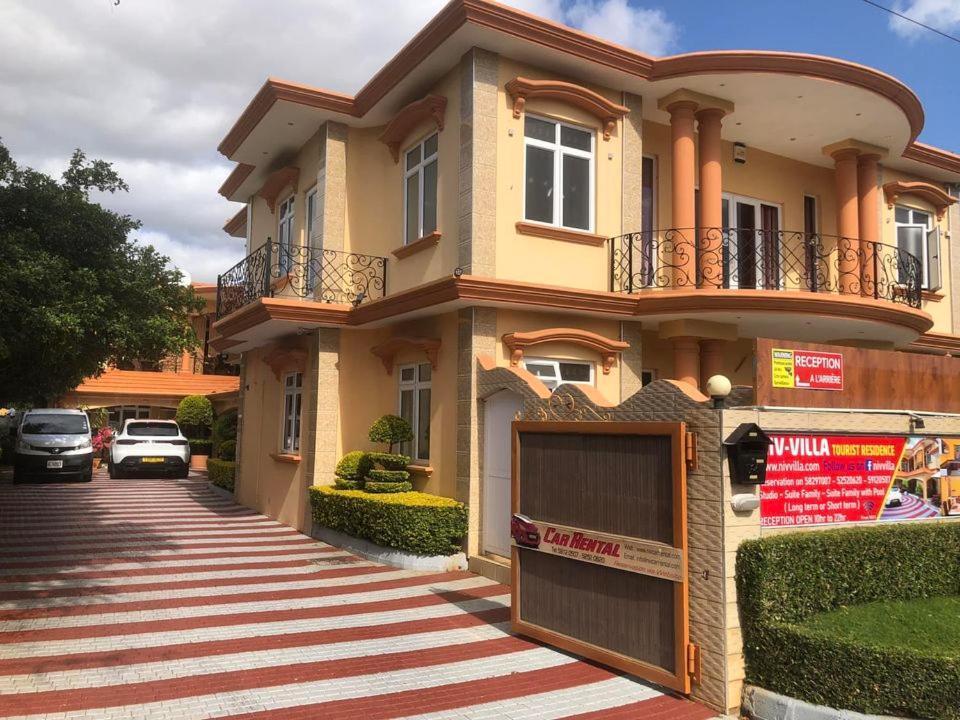 Niv Villa Flic en Flac Ngoại thất bức ảnh